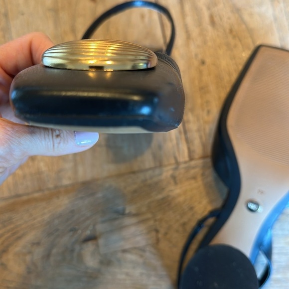 Like New Zara Black Slingback Heels with Gold Detail – Size 40 / 9.5 - Picture 9 of 10